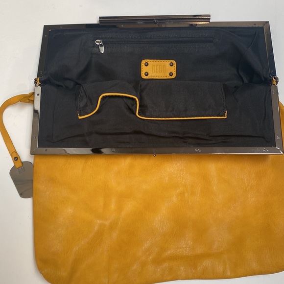 Bedd Yellow Pouch Bag Fold Over Large Golden Clutch - Picture 6 of 11